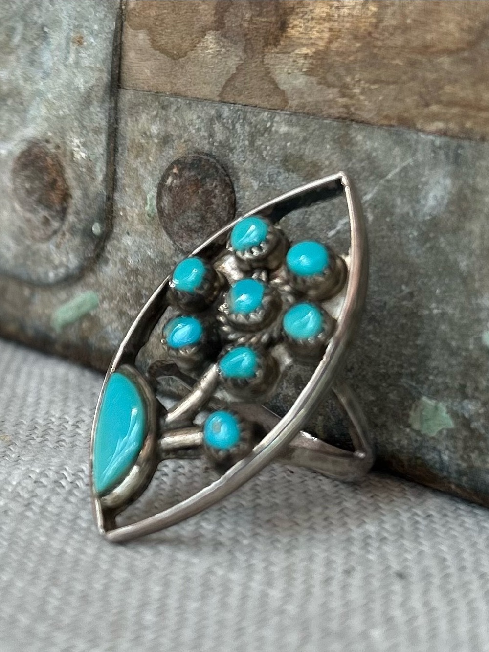 Vintage Native American Zuni Ring - Picture 9 of 14